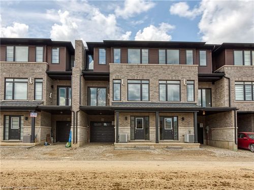 120-461 Blackburn Dr, Brantford, ON, N3T0W9 | Card Image