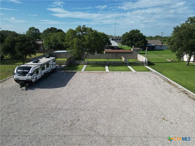 507 E Plasuela St, Home with 0 bedrooms, 0 bathrooms and null parking in Refugio TX | Image 5