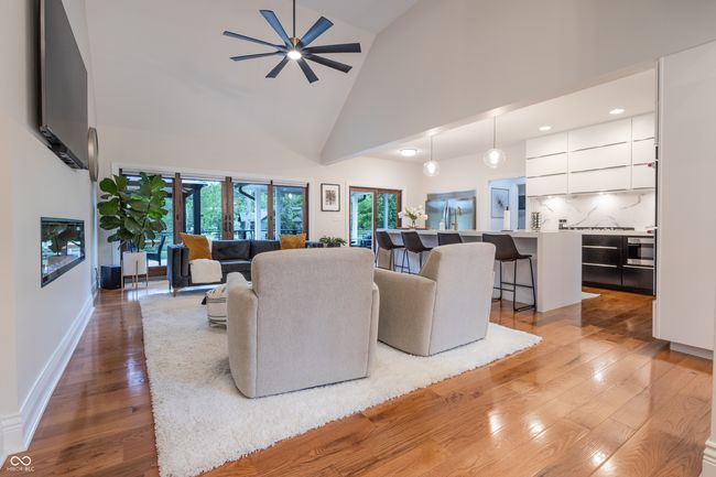11911 Grandview Dr, House other with 5 bedrooms, 3 bathrooms and null parking in Columbus IN | Image 8