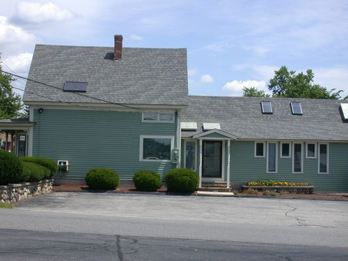 201-3 Nashua Rd, Londonderry, NH, 03038-3332 | Card Image