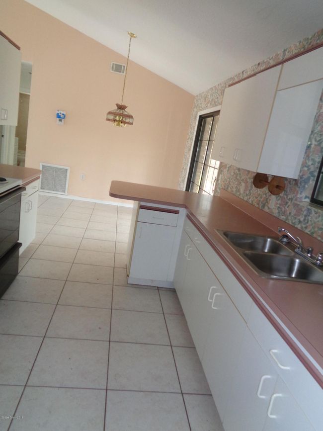 4671 Alfred St, House other with 3 bedrooms, 2 bathrooms and null parking in Cocoa FL | Image 8
