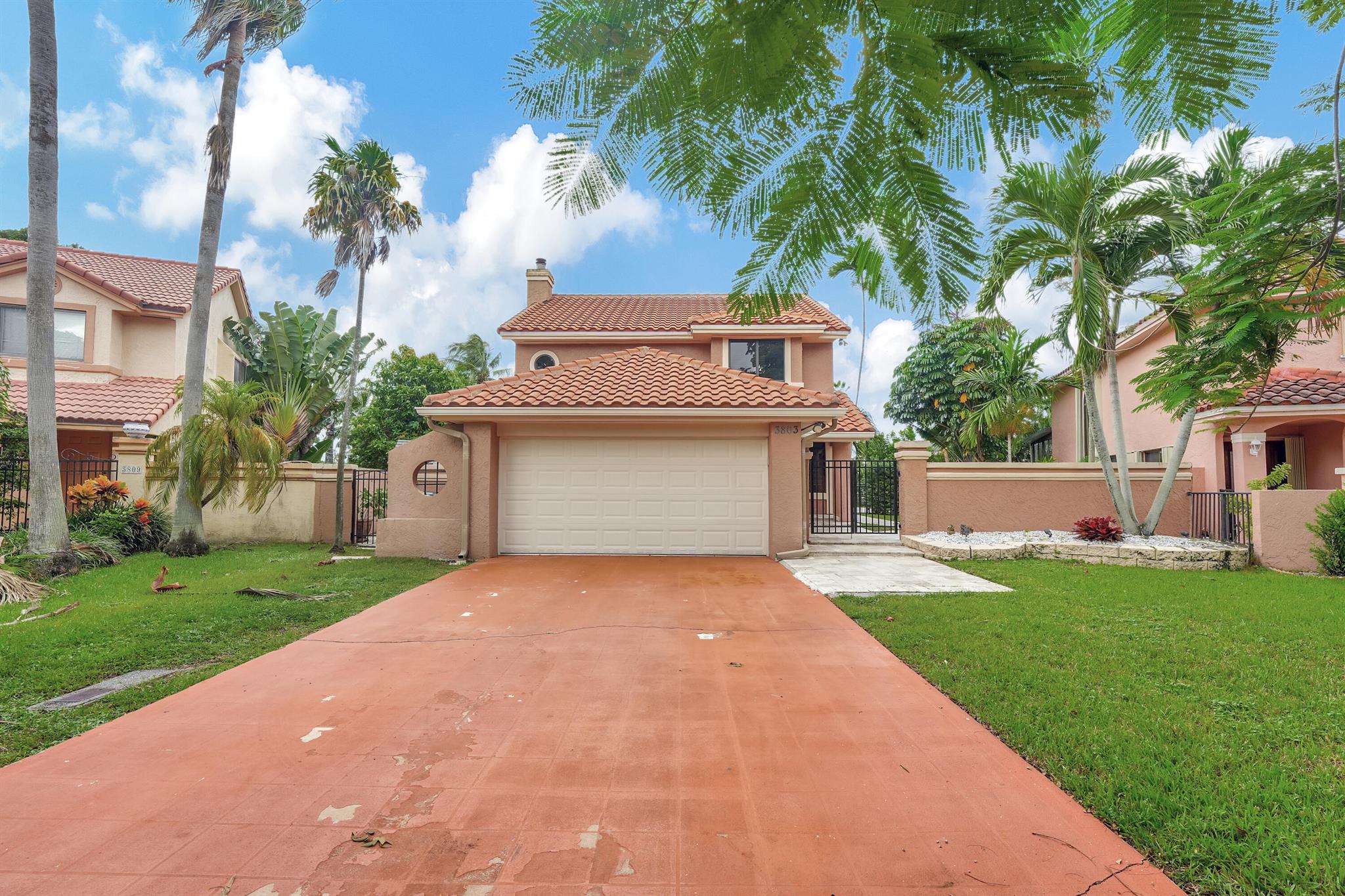 7th Pl, Deerfield Beach, FL 33442