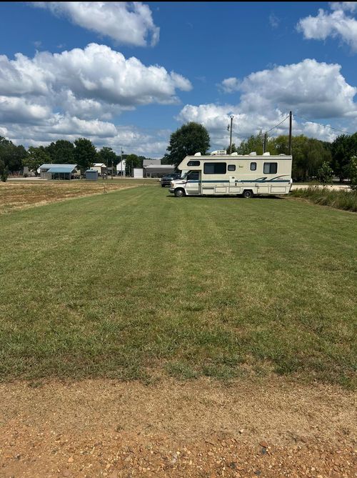 100 Cameron Ln, Savannah, TN, 38372 | Card Image