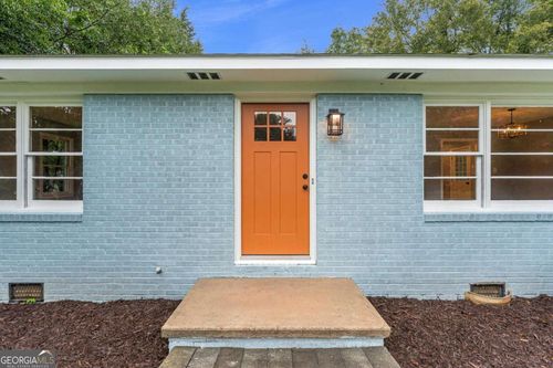 140 Northcrest Dr, Athens, GA, 30601-2142 | Card Image