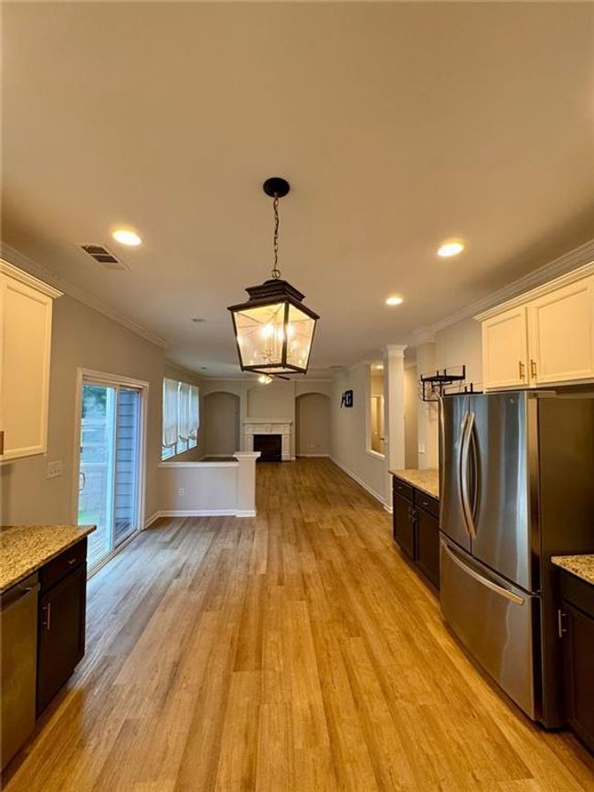 5688 Baffin Rd, House other with 4 bedrooms, 3 bathrooms and 6 parking in College Park GA | Image 7