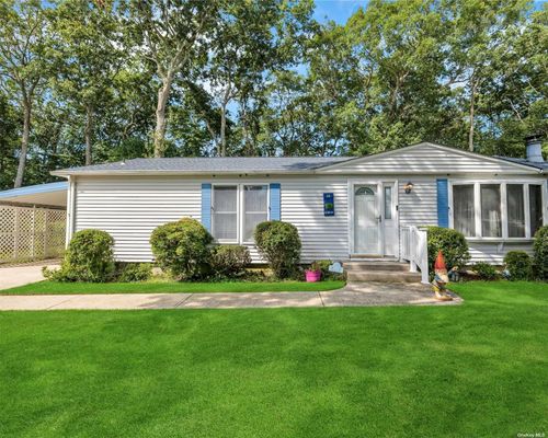 54-1407-54 Middle Road, Calverton, NY, 11933 | Card Image