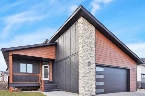6613 58 Avenue, Innisfail, AB, T4G0N9 | Card Image