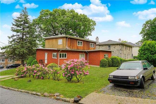 60 Cedar Ter, Home with 5 bedrooms, 2 bathrooms and null parking in Staten Island NY | Image 41