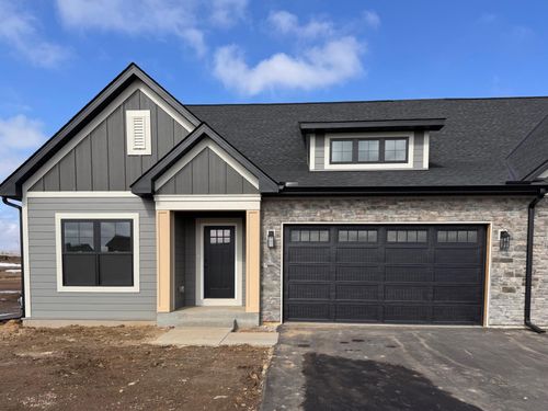 18537 Ifton Way, Lakeville, MN, 55044-2704 | Card Image