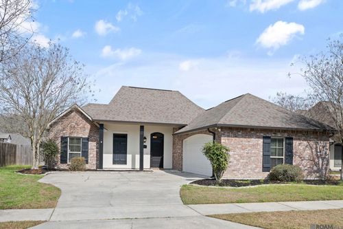 17067 Bradford Ave, Greenwell Springs, LA, 70739-5766 | Card Image