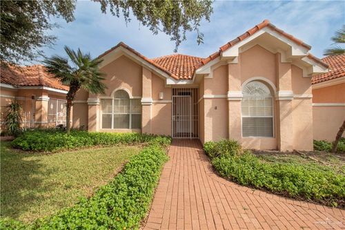 113 E Yucca Ave, McAllen, TX, 78504-2373 | Card Image