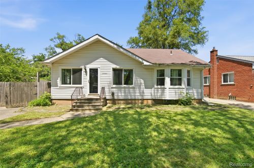 28640 Oakwood St, Inkster, MI, 48141-3903 | Card Image