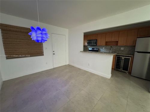 apt-104-5839 Sw 74th Ter, South Miami, FL, 33143-5238 | Card Image