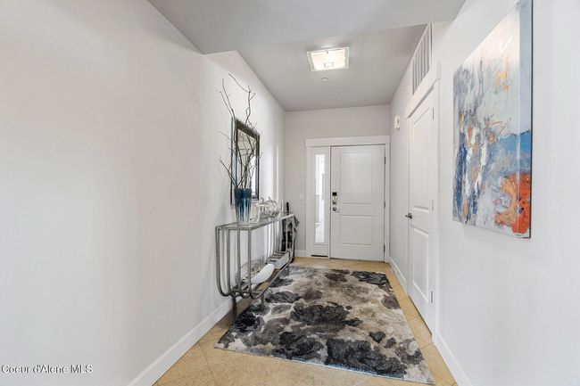 Foyer Italian tile | Image 23