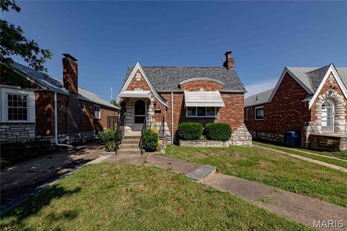 713 Bellavilla Dr, Saint Louis, MO, 63125-1443 | Card Image