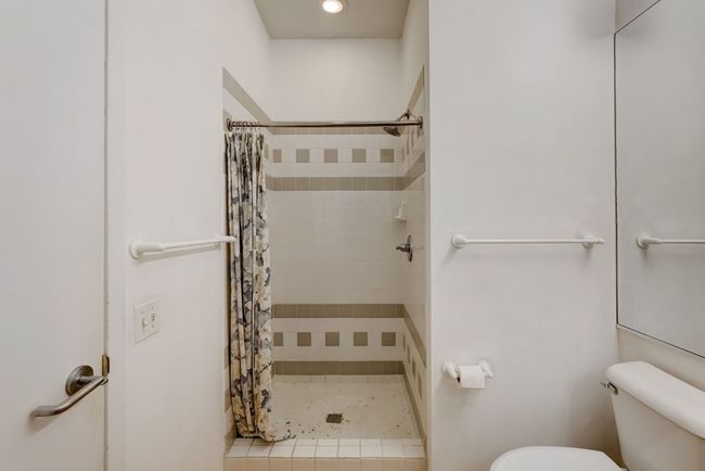 APT-1104 - 728 W Jackson Blvd, Condo with 2 bedrooms, 2 bathrooms and null parking in Chicago IL | Image 34