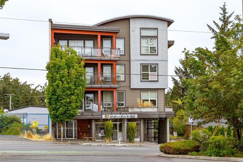 203-1008 Tillicum Rd, Esquimalt, BC, V9A1Z8 | Card Image