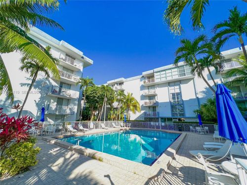 apt-211-1801 S Treasure Dr, North Bay Village, FL, 33141-4320 | Card Image