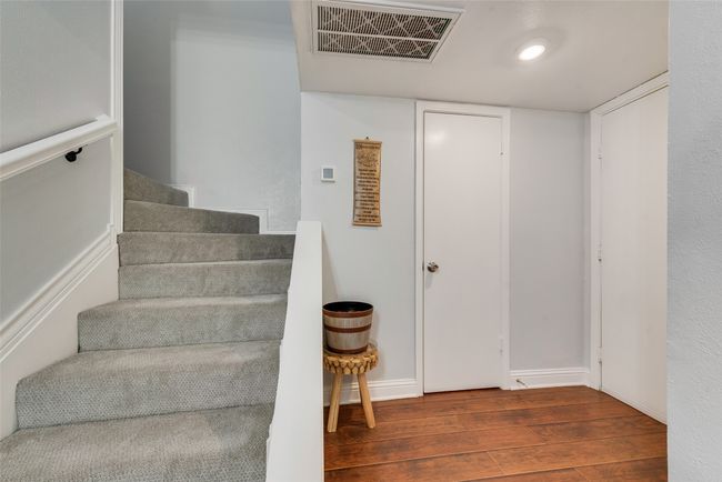 APT-506 - 9801 Royal Ln, Condo with 2 bedrooms, 3 bathrooms and null parking in Dallas TX | Image 4