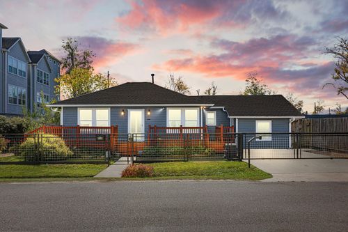 710 E 28th St, Houston, TX, 77009-1020 | Card Image