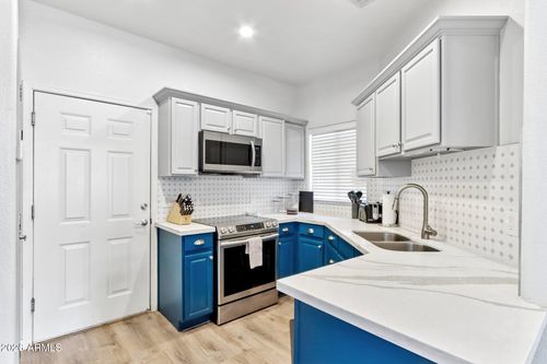 113-5400 S Hardy Dr, Tempe, AZ, 85283-1726 | Card Image