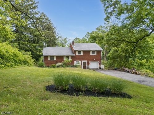 4 Broad View Pl, Flemington, NJ, 08822-4610 | Card Image