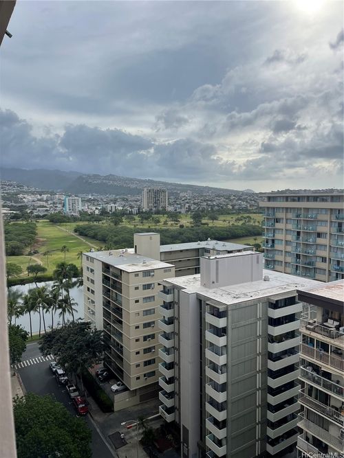 1608-431 Nahua St, Honolulu, HI, 96815-2957 | Card Image