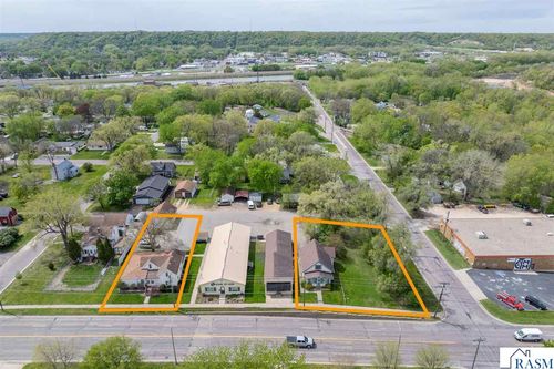 1614 3rd Ave, Mankato, MN, 56001-2908 | Card Image