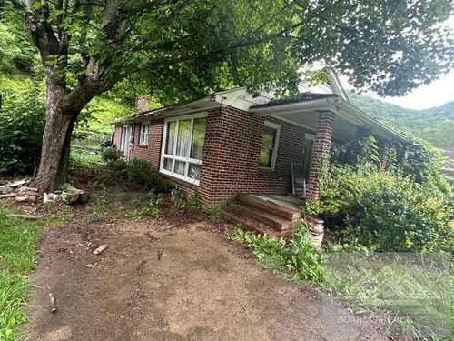 1750 Appalachian Hwy, Pineville, WV, 24874-8108 | Card Image