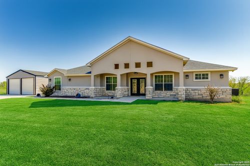 19146 Mcconnell Rd, Atascosa, TX, 78002-5508 | Card Image