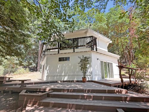 15861 Turtleback Hill Rd, Nevada City, CA, 95959-9454 | Card Image