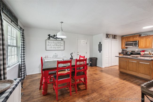 1105 S Maple Ave, House other with 3 bedrooms, 2 bathrooms and null parking in Tahlequah OK | Image 7