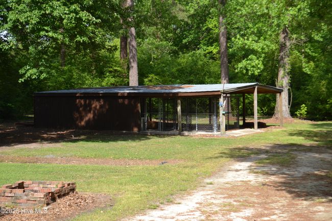 4040 N Nc 903 Hwy, House other with 4 bedrooms, 6 bathrooms and 3 parking in Albertson NC | Image 30
