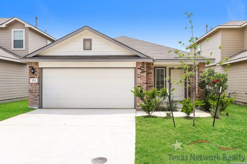 121 Legendary Trail Loop, Floresville, TX, 78114-0079 | Card Image