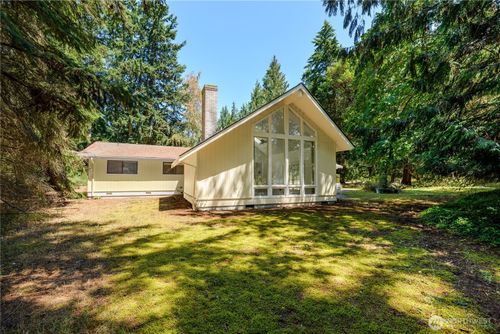 465 Kirner Rd, Sequim, WA, 98382-8128 | Card Image