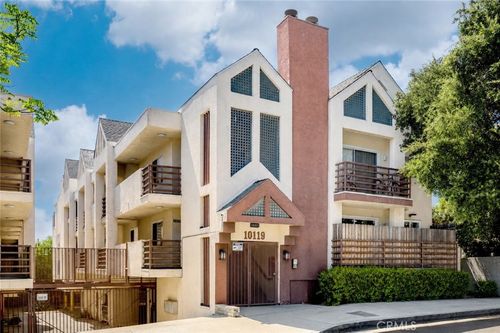 207-10119 Pinewood Ave, Tujunga, CA, 91042 | Card Image