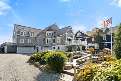 1525 Ocean Ave, Mantoloking, NJ, 08738-1515 | Card Image