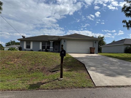 3705 9th St Sw, Lehigh Acres, FL, 33976-2855 | Card Image