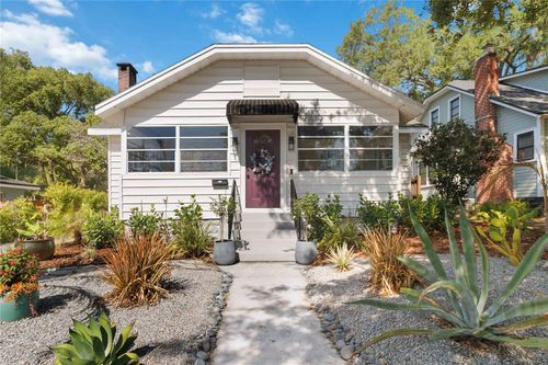 122 N Mills Ave, ORLANDO, FL, 32801-2112 | Card Image