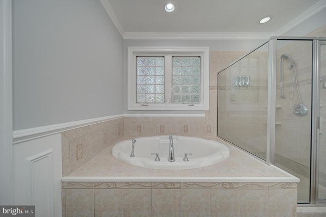 14535 Honeysuckle Way, House other with 4 bedrooms, 4 bathrooms and null parking in SWAN POINT MD | Image 35