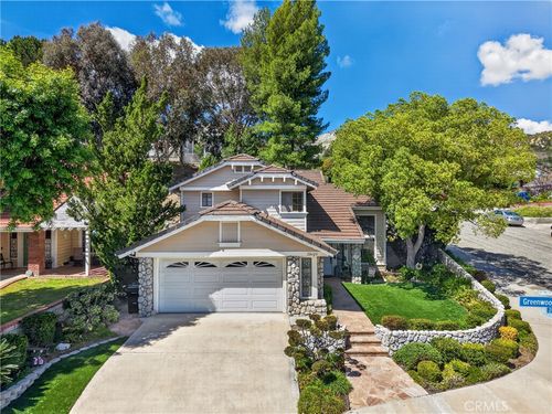 28603 Greenwood Pl, Castaic, CA, 91384-4318 | Card Image