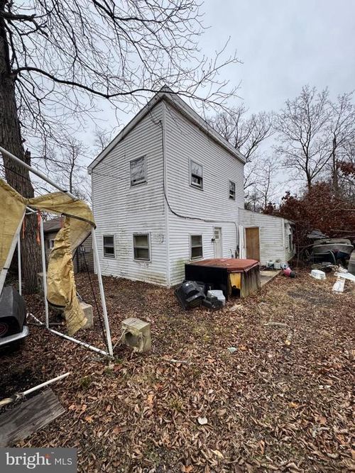 208 Main St, SCHWENKSVILLE, PA, 19473-1773 | Card Image