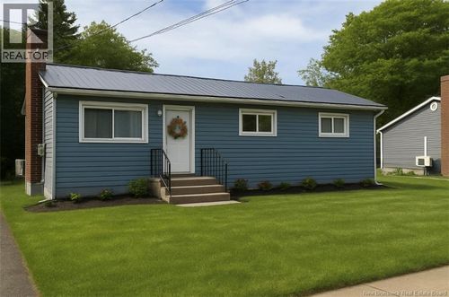12 Mitchner Ave, Moncton, NB, E1C7N6 | Card Image