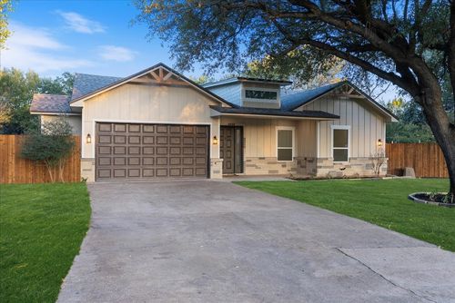 3801 Berry Hill Ct, Flower Mound, TX, 75028-1602 | Card Image