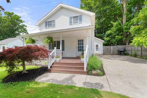 7256 Old Ridge Rd, Fairview, PA, 16415-1117 | Card Image