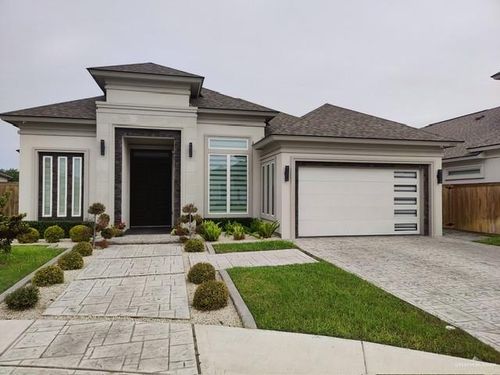 1503 Duke St, Mission, TX, 78572-8065 | Card Image