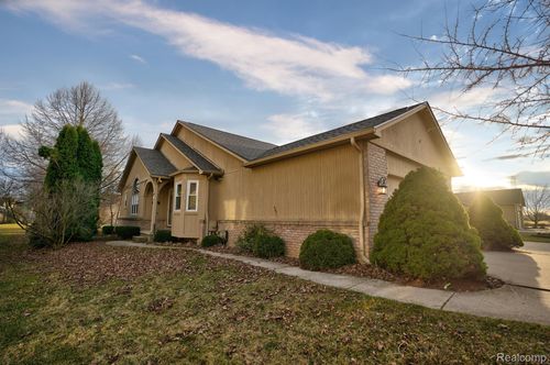 6407 Beecher Rd, Flint, MI, 48532-2007 | Card Image