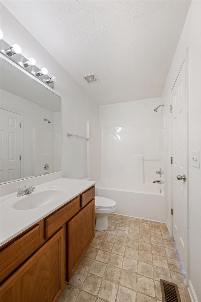 3220 Prater Ct, Townhouse with 2 bedrooms, 3 bathrooms and 2 parking in Murfreesboro TN | Image 24