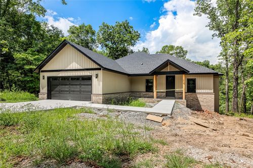 29 Halford Ln, Bella Vista, AR, 72715-6700 | Card Image