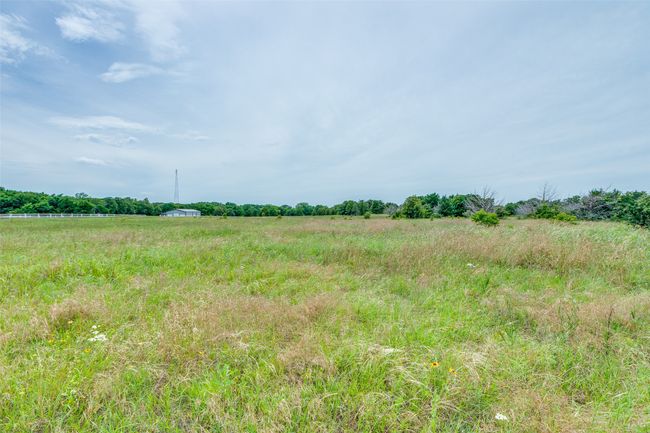 335 Country Rd, Home with 0 bedrooms, 0 bathrooms and null parking in Whitesboro TX | Image 5